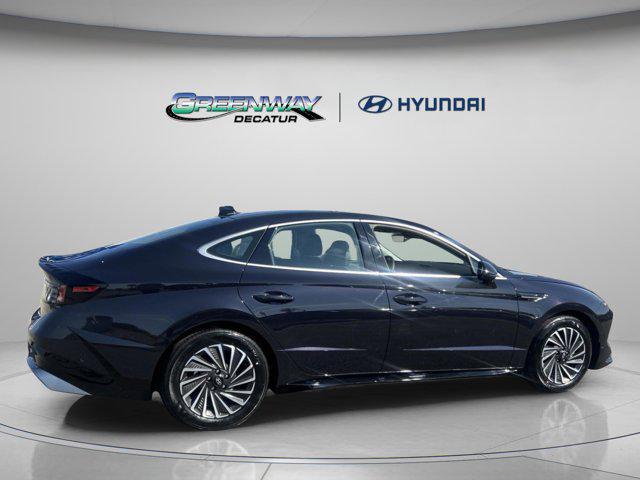 new 2024 Hyundai Sonata Hybrid car, priced at $34,714