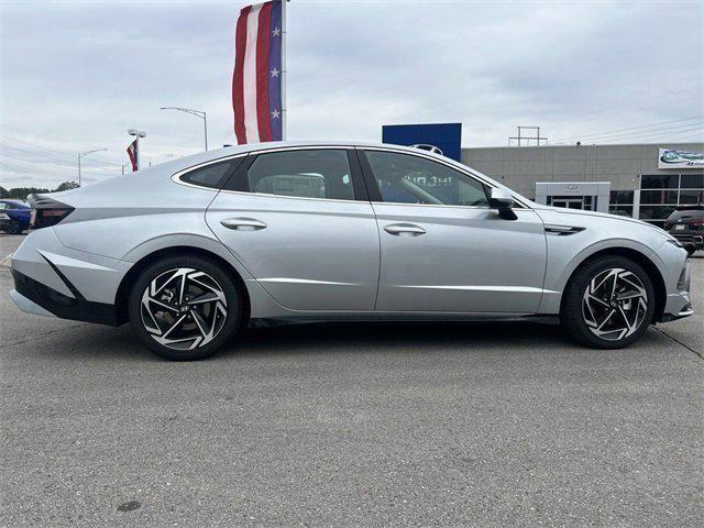 used 2024 Hyundai Sonata car, priced at $25,358