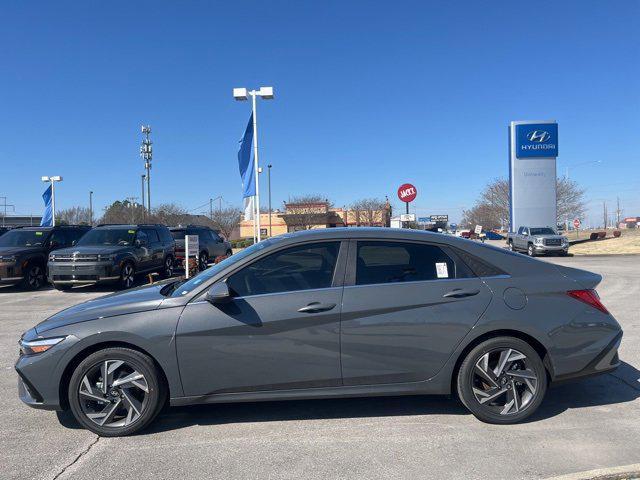 new 2025 Hyundai Elantra car, priced at $29,105