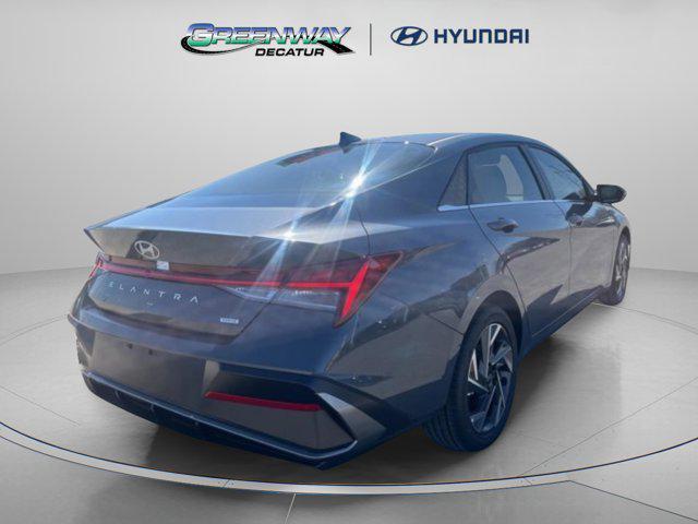 new 2025 Hyundai Elantra car, priced at $30,200