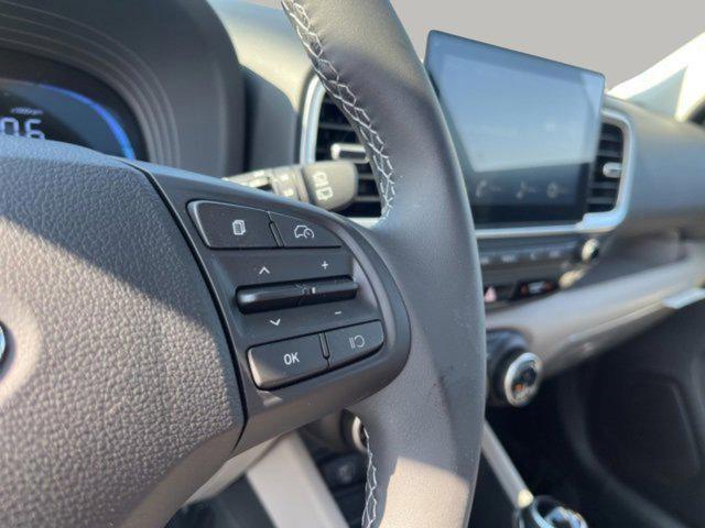 new 2025 Hyundai Venue car, priced at $23,597