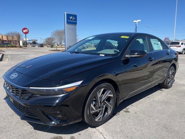 new 2025 Hyundai Elantra car, priced at $25,710