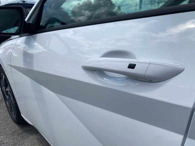 new 2025 Hyundai Elantra car, priced at $25,665