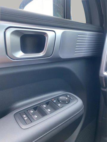 new 2025 Hyundai Santa Fe car, priced at $40,700