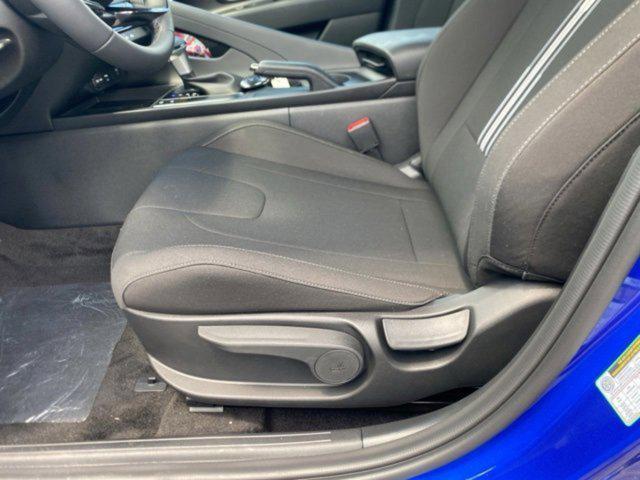 new 2025 Hyundai Elantra car, priced at $24,256
