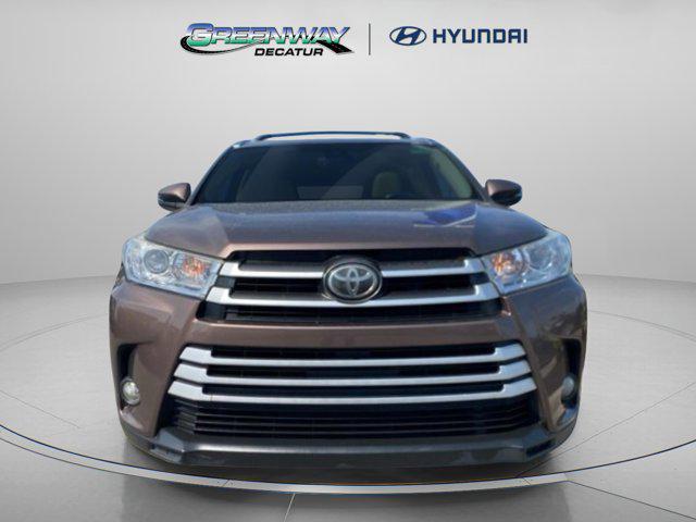used 2017 Toyota Highlander car, priced at $14,995