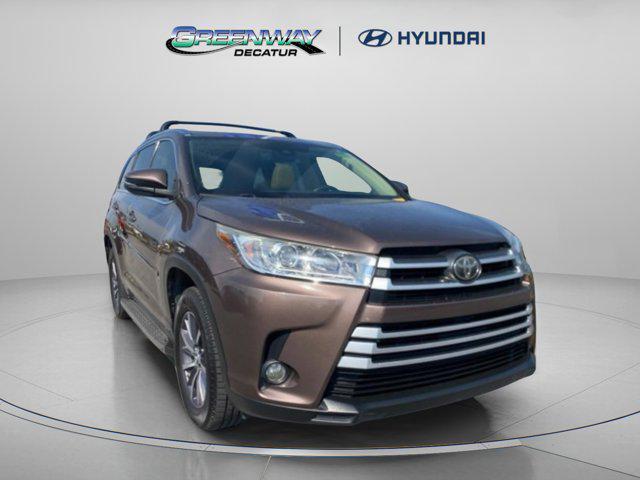 used 2017 Toyota Highlander car, priced at $14,995
