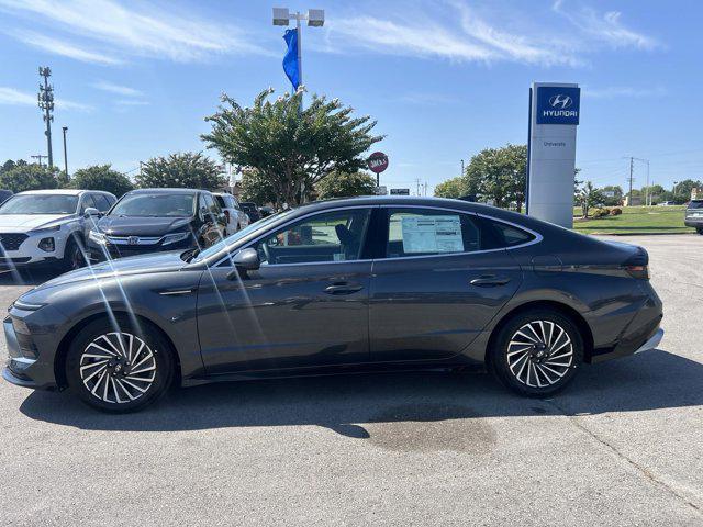 new 2024 Hyundai Sonata Hybrid car, priced at $30,540