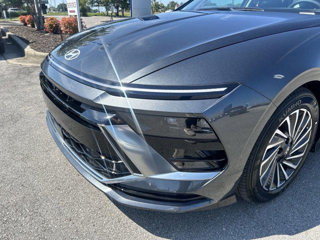 new 2024 Hyundai Sonata Hybrid car, priced at $30,540