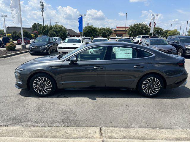 new 2024 Hyundai Sonata Hybrid car, priced at $30,540