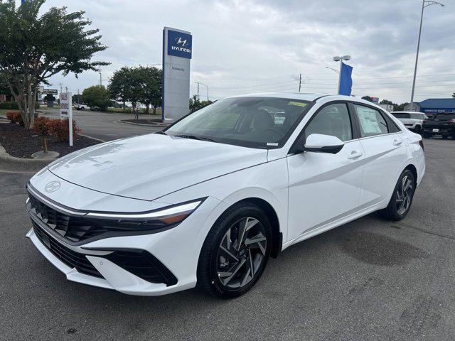 new 2024 Hyundai Elantra car, priced at $27,175