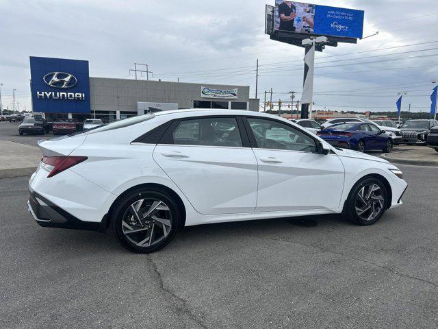 new 2024 Hyundai Elantra car, priced at $27,175