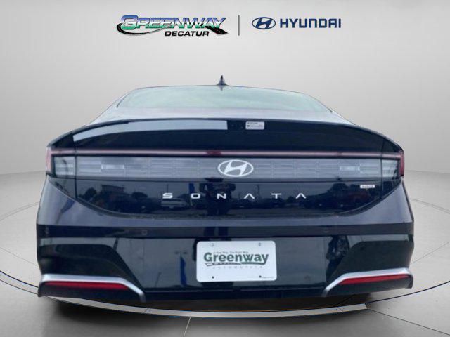 new 2025 Hyundai Sonata Hybrid car, priced at $37,455
