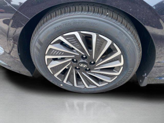 new 2025 Hyundai Sonata Hybrid car, priced at $37,455