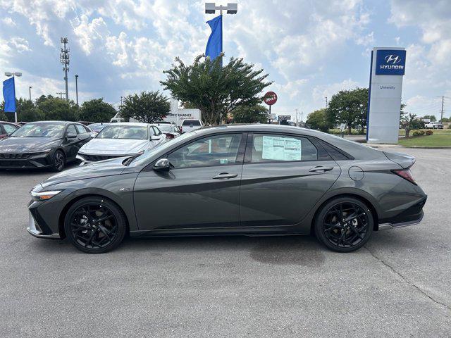 new 2024 Hyundai Elantra car, priced at $28,959