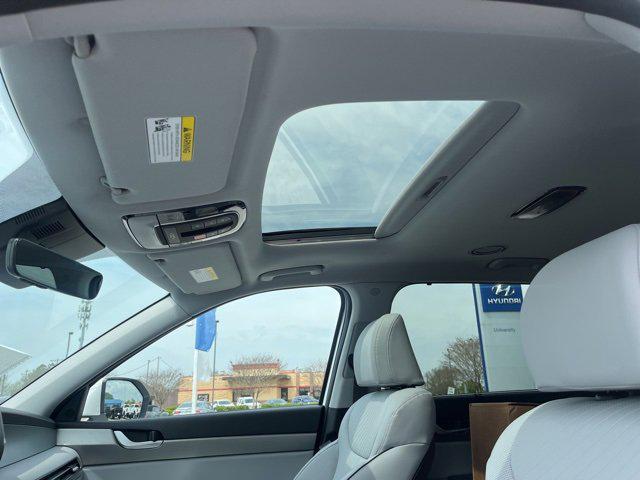 new 2025 Hyundai Palisade car, priced at $45,214