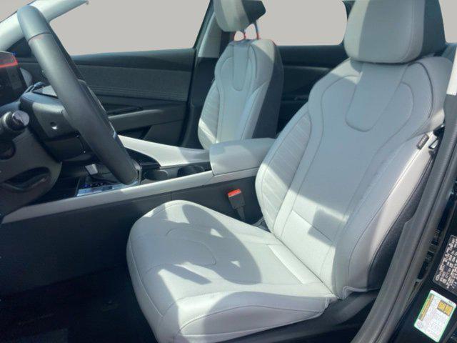 new 2025 Hyundai Elantra car, priced at $27,594