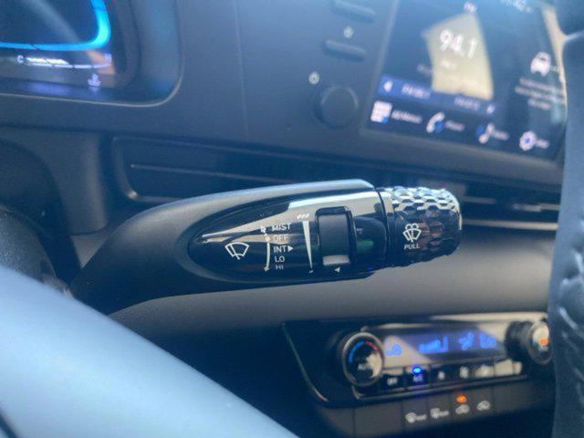 new 2025 Hyundai Elantra car, priced at $25,165