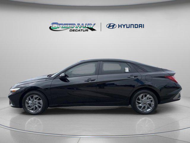 new 2025 Hyundai ELANTRA HEV car, priced at $26,006