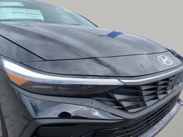 new 2025 Hyundai ELANTRA HEV car, priced at $26,006