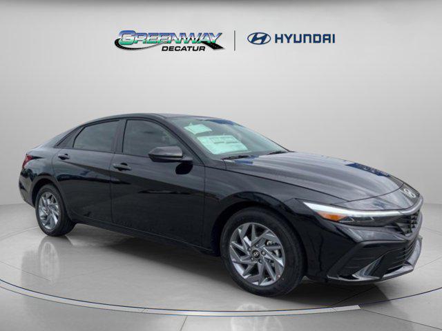new 2025 Hyundai ELANTRA HEV car, priced at $26,006