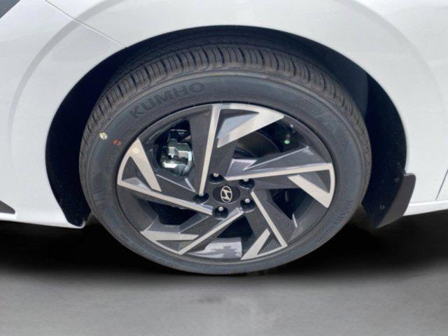 new 2025 Hyundai Elantra car, priced at $25,605