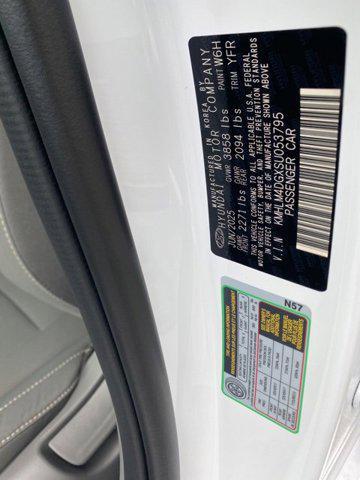 new 2025 Hyundai Elantra car, priced at $25,605