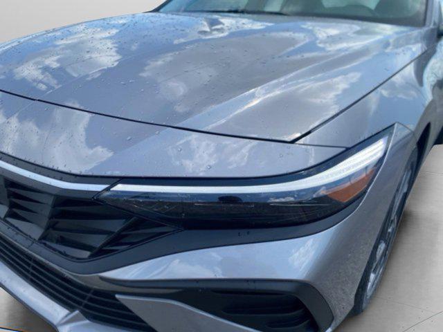 new 2025 Hyundai Elantra car, priced at $25,165