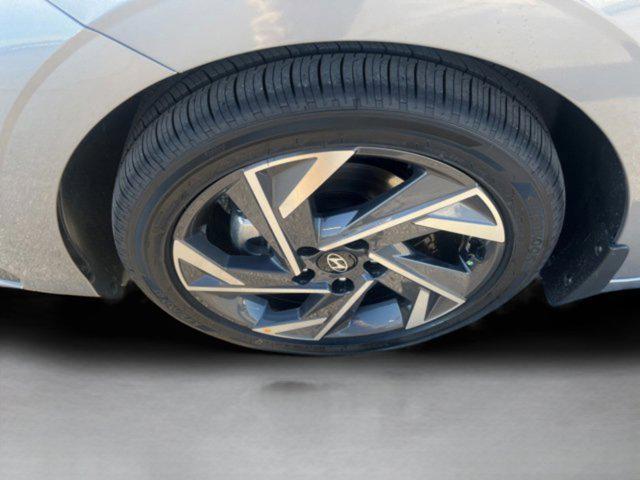 new 2025 Hyundai Elantra car, priced at $27,240