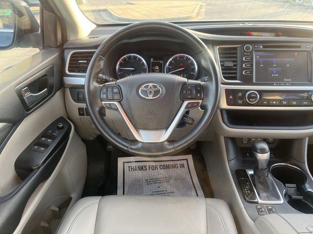 used 2019 Toyota Highlander car, priced at $28,502