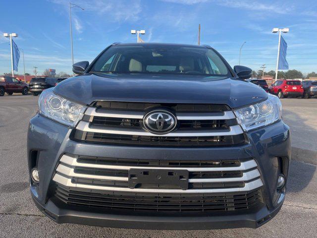 used 2019 Toyota Highlander car, priced at $28,502