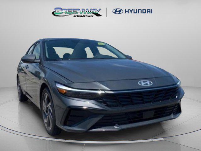 new 2025 Hyundai Elantra car, priced at $25,672