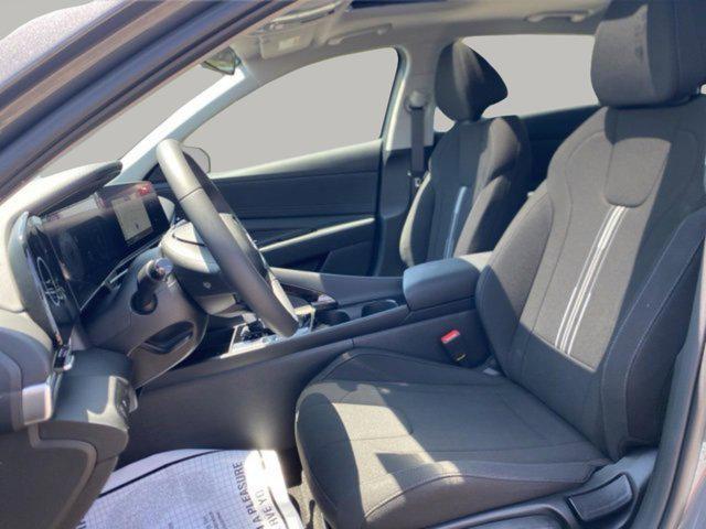 new 2025 Hyundai Elantra car, priced at $25,672