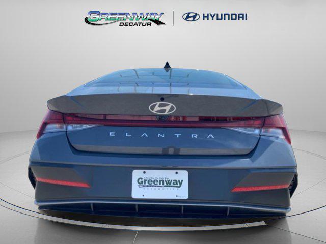 new 2025 Hyundai Elantra car, priced at $25,672