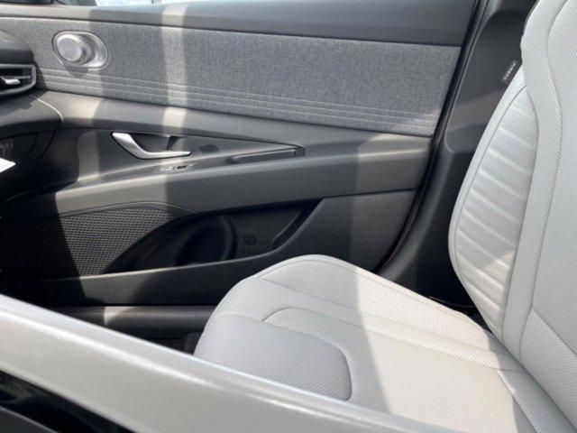 new 2025 Hyundai Elantra car, priced at $28,074