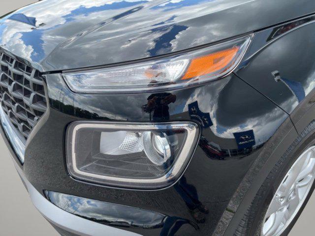used 2022 Hyundai Venue car, priced at $18,519