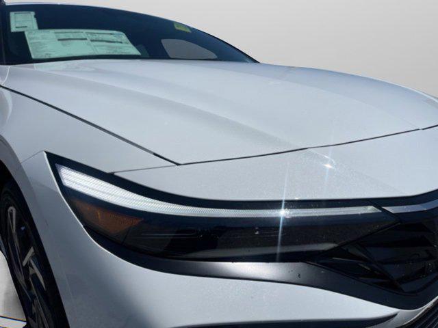 new 2025 Hyundai Elantra car, priced at $31,132