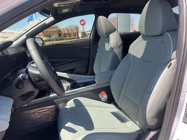 new 2025 Hyundai Elantra car, priced at $31,132