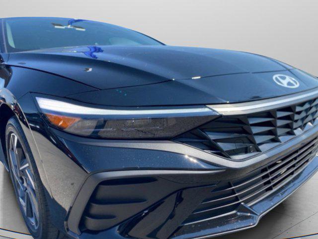new 2025 Hyundai ELANTRA HEV car, priced at $26,835
