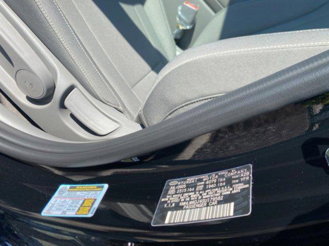 new 2025 Hyundai ELANTRA HEV car, priced at $26,835