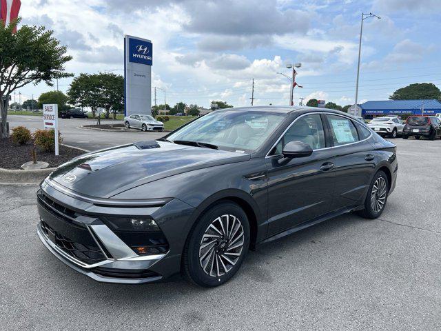 new 2024 Hyundai Sonata Hybrid car, priced at $27,298