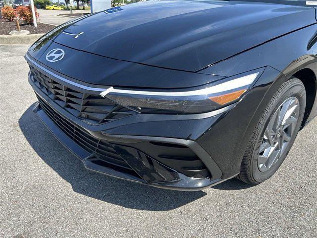 new 2024 Hyundai Elantra car, priced at $24,298