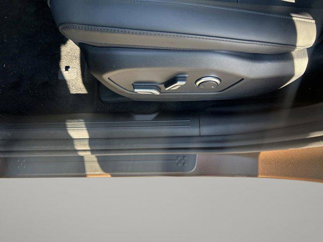 new 2025 Hyundai Santa Fe car, priced at $41,182