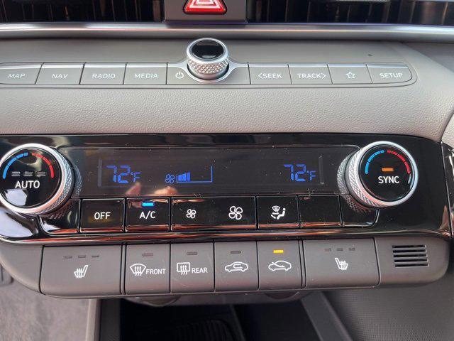 new 2025 Hyundai Elantra car, priced at $25,328