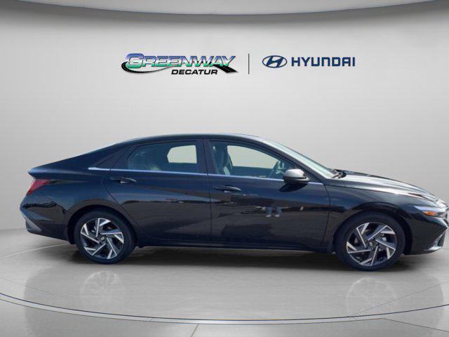 new 2025 Hyundai Elantra car, priced at $25,328