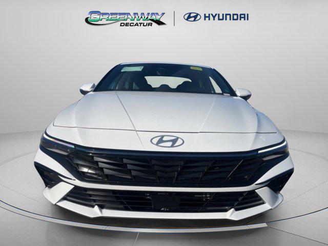 new 2025 Hyundai Elantra car, priced at $30,997