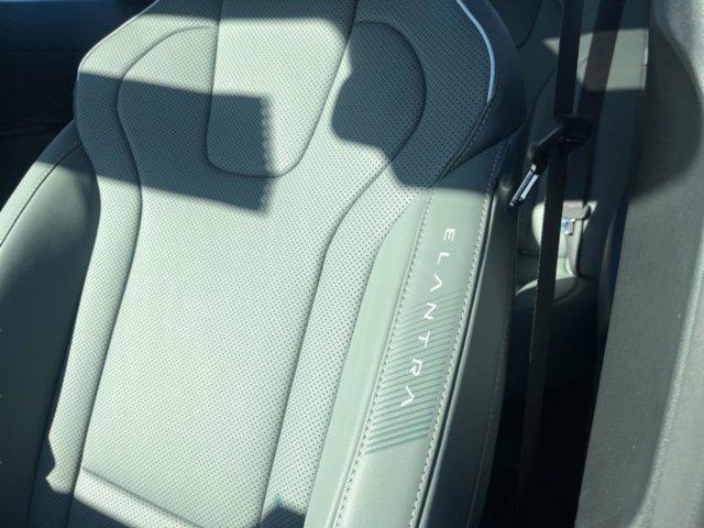 new 2025 Hyundai Elantra car, priced at $30,997