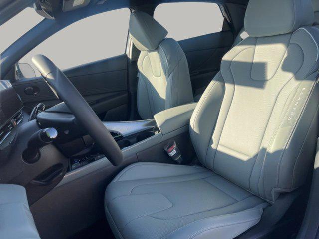 new 2025 Hyundai Elantra car, priced at $30,997