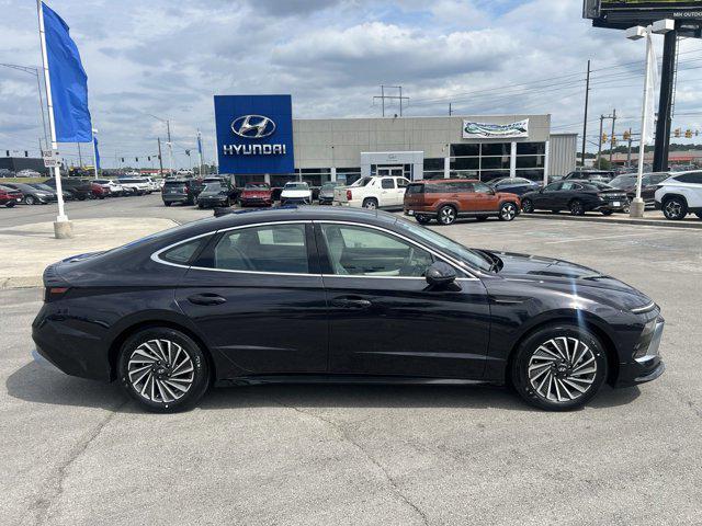 new 2024 Hyundai Sonata Hybrid car, priced at $36,722