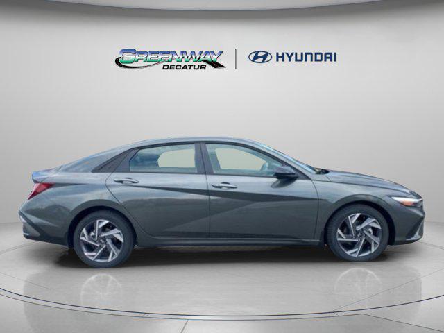 new 2025 Hyundai Elantra car, priced at $25,105